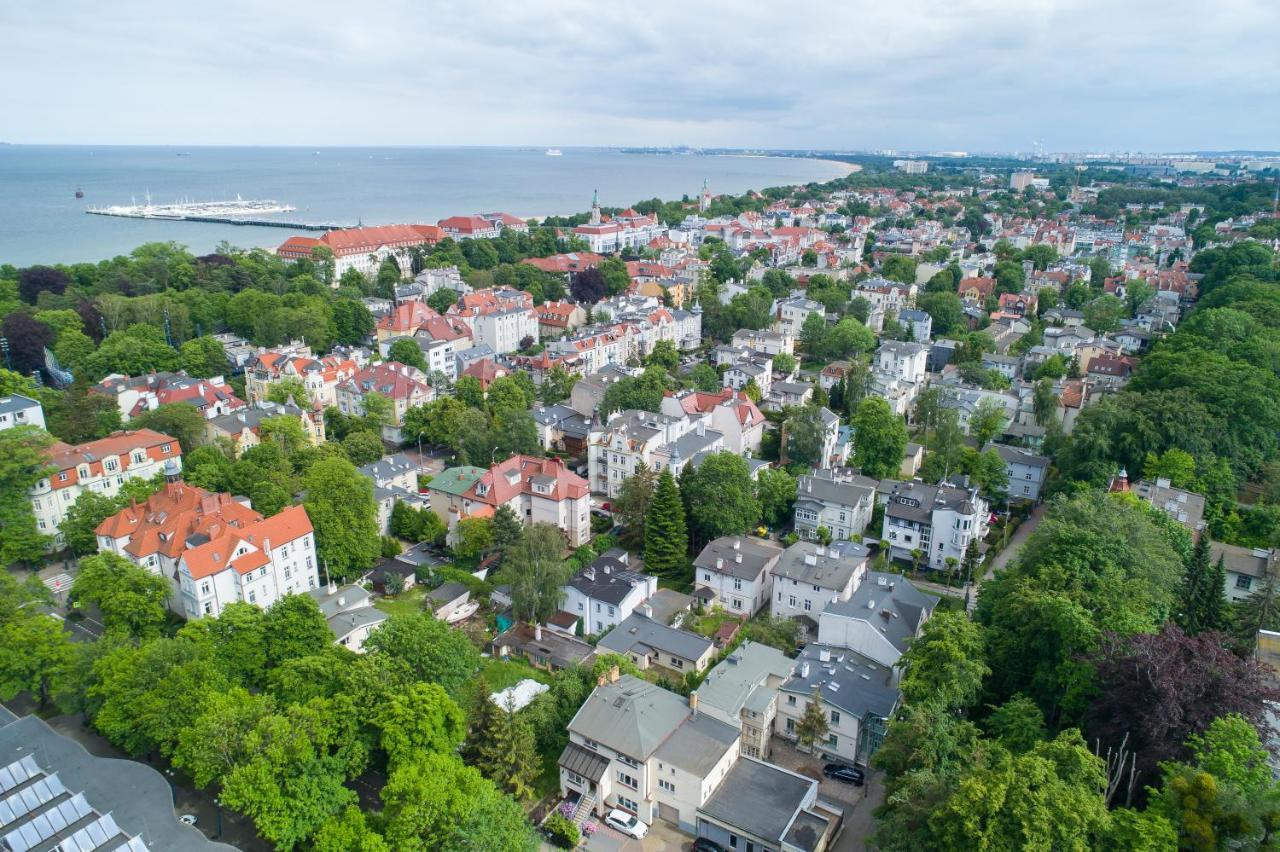 Royal Apartments - Winieckiego Sopot Exteriör bild