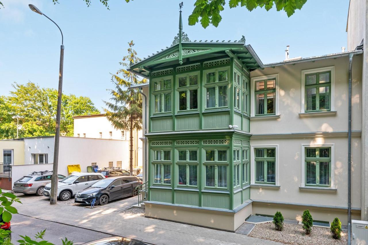 Royal Apartments - Winieckiego Sopot Exteriör bild