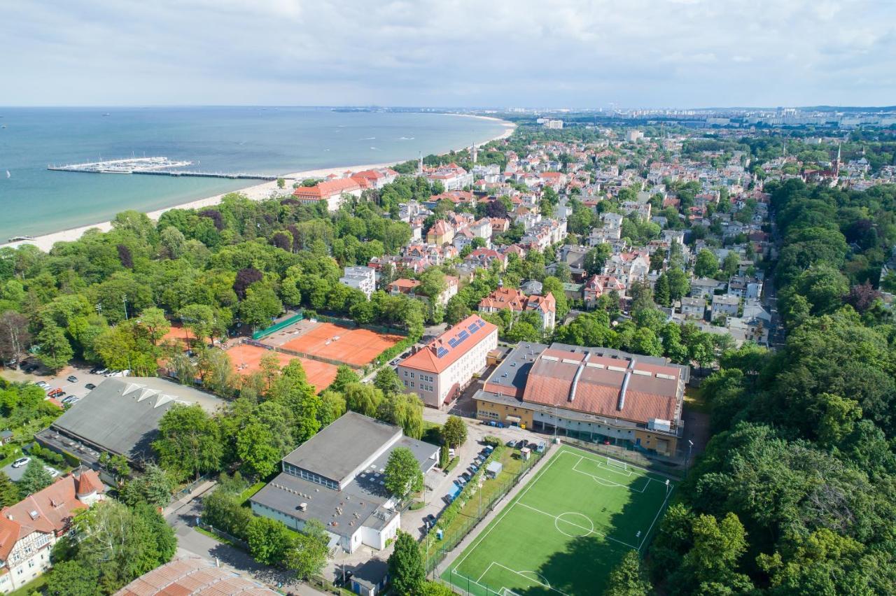 Royal Apartments - Winieckiego Sopot Exteriör bild