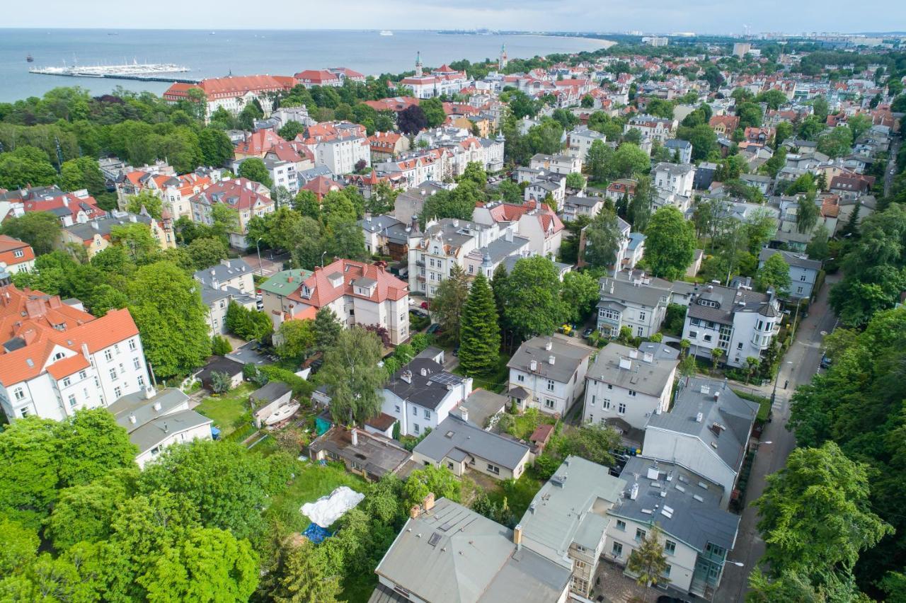 Royal Apartments - Winieckiego Sopot Exteriör bild